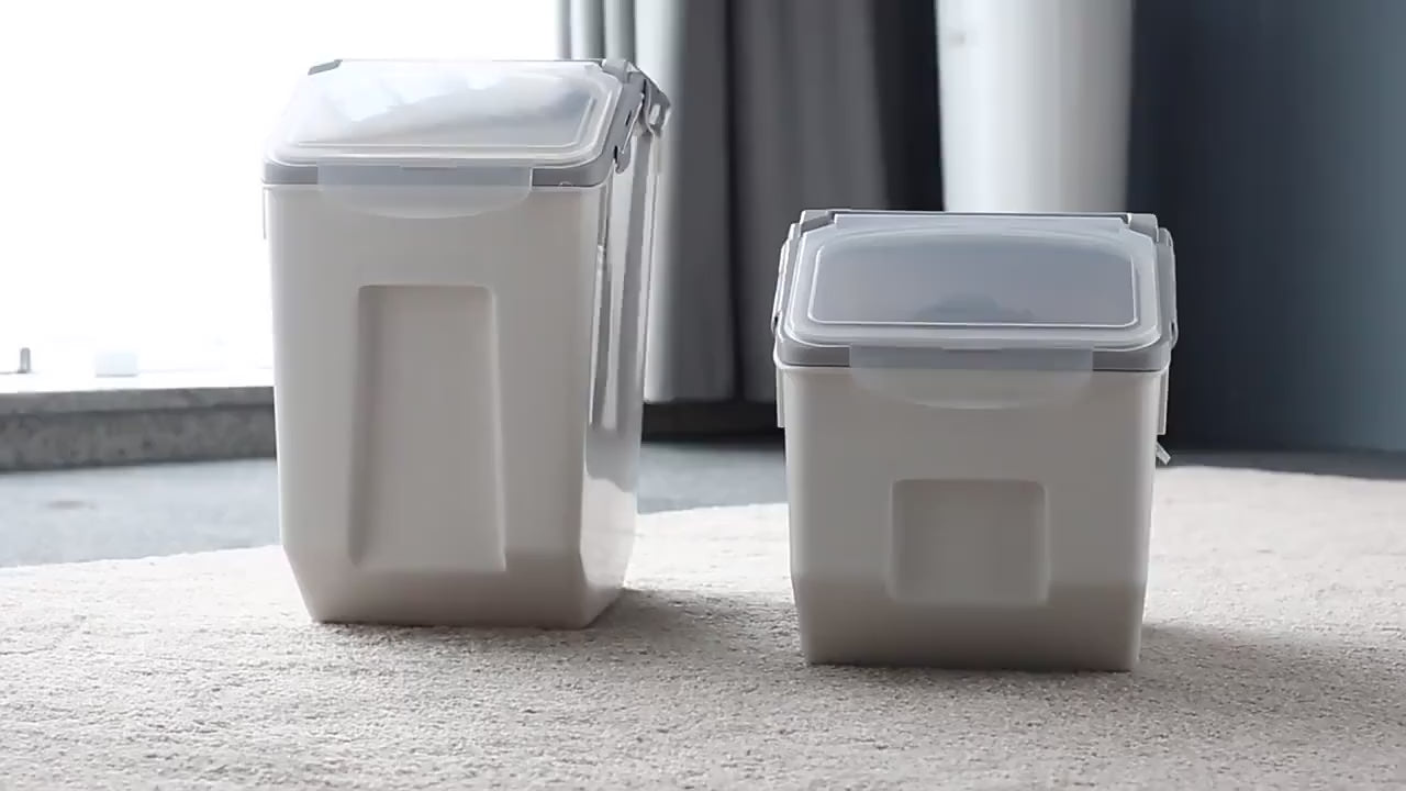 Bark & Buff™ Pet Food Storage Container